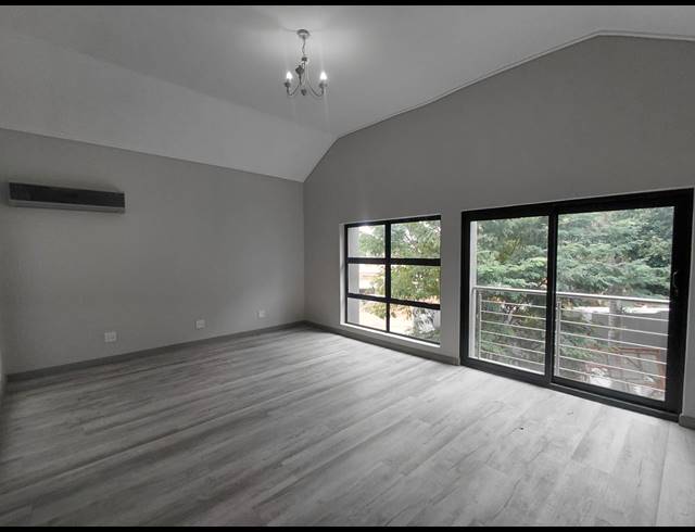 5 BEDROOM FREESTANDING FOR SALE IN BENDOR
